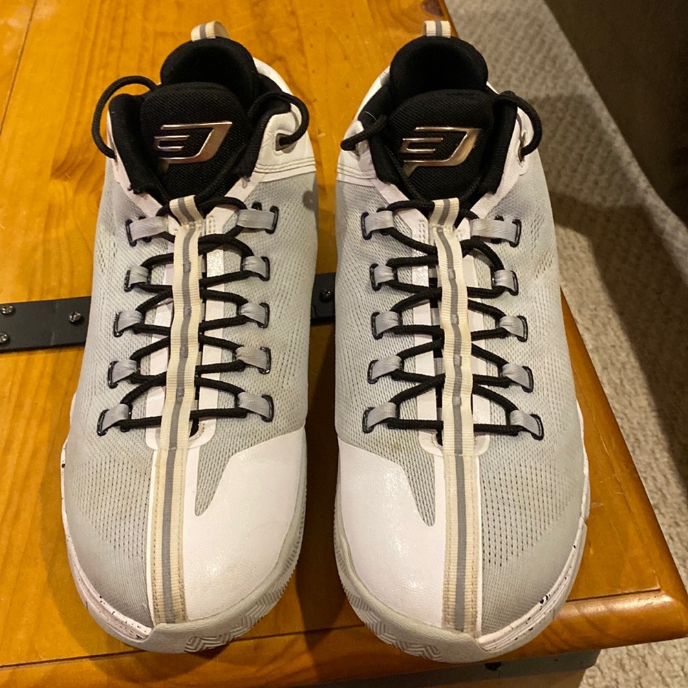 Jordan CP3.1X AE.Size 12.used without box.